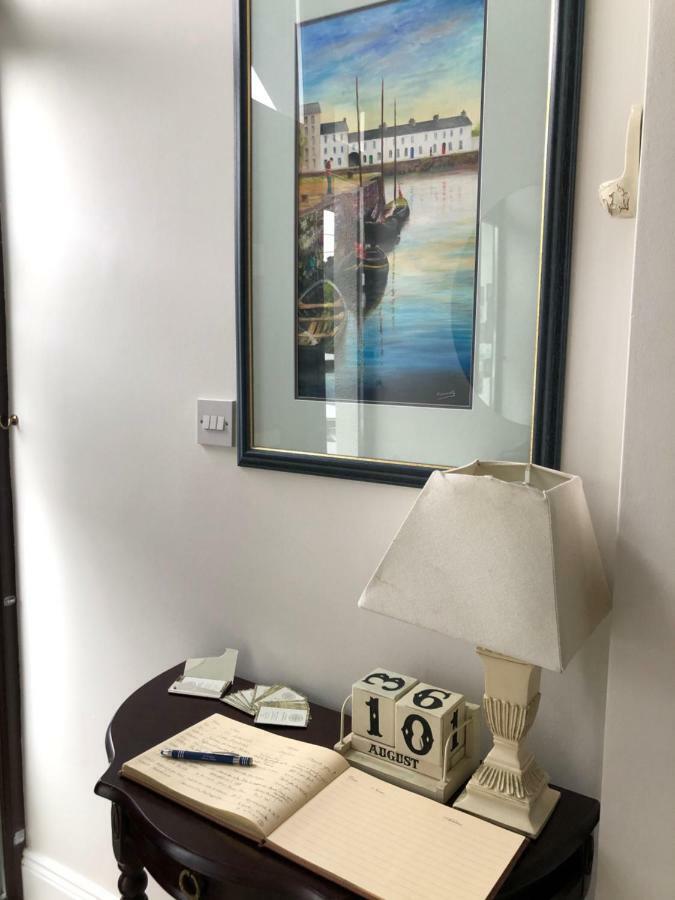 Sli Na Mara Bed & Breakfast Galway Bagian luar foto