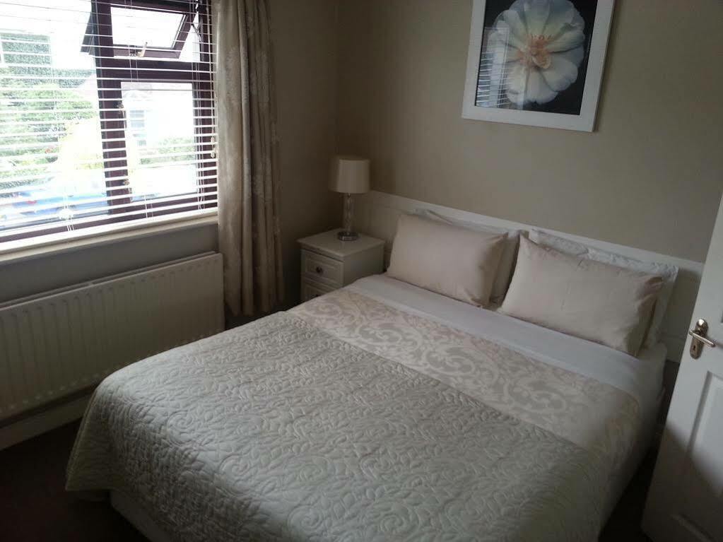 Sli Na Mara Bed & Breakfast Galway Bagian luar foto